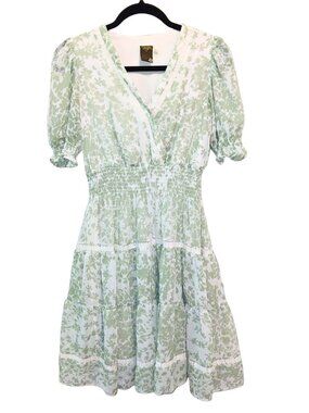 WOMEN'S TAYLOR COLLECTION GREEN & WHITE DRESS W/ LACE TRIM - SIZE  4